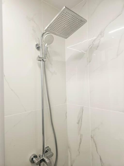 Deluxe Apartment Пафос Екстер'єр фото