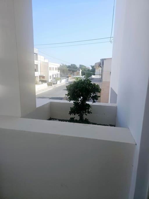 Deluxe Apartment Пафос Екстер'єр фото